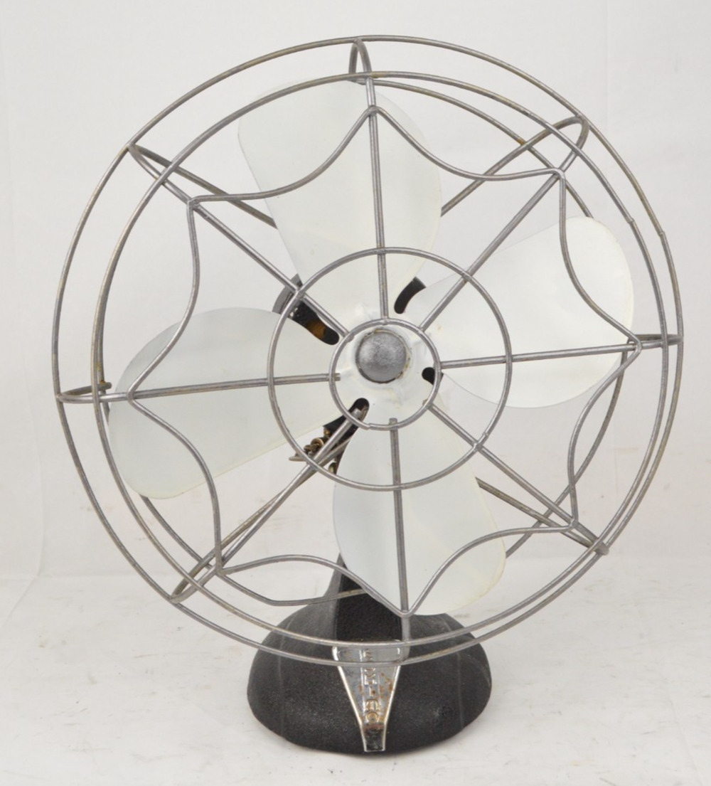 Vintage Eskimo 1100R Electric Adjustable Metal Desk Fan Retro Collectible